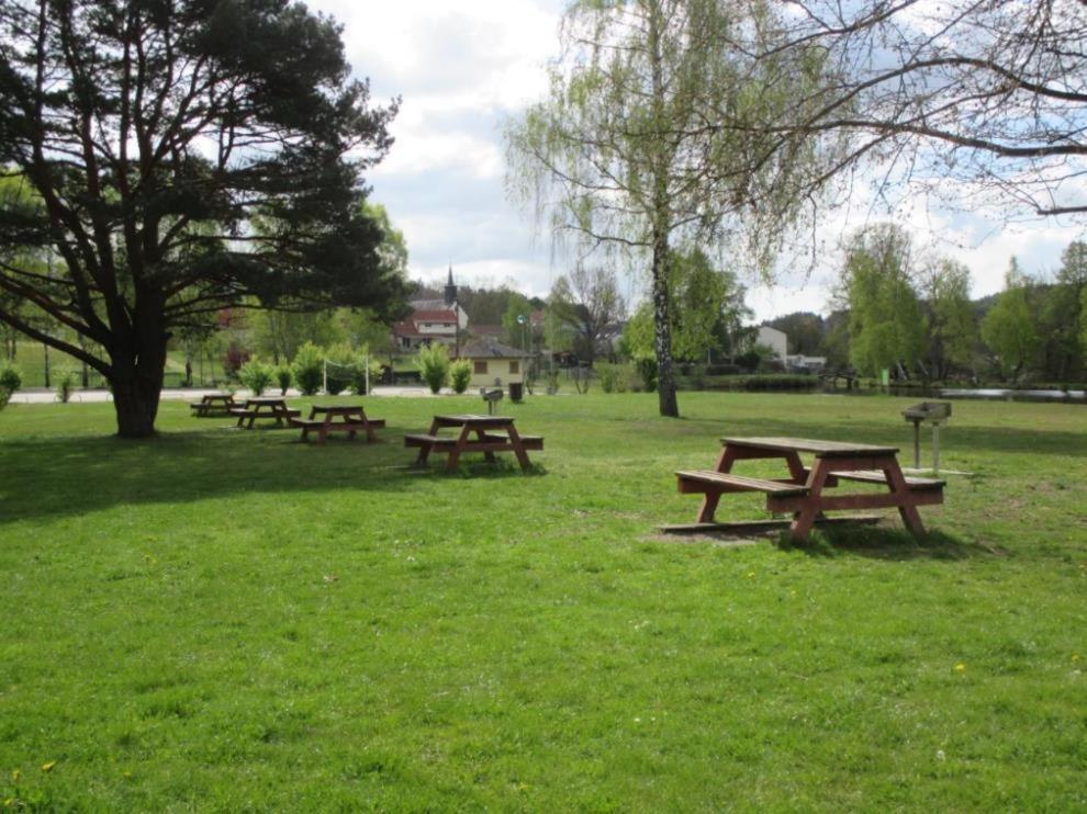 Camping Ramstein Plage Hotel Baerenthal Eksteriør billede